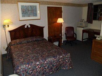 Budget Inn Of Tazewell County Pounding Mill Ngoại thất bức ảnh