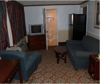 Budget Inn Of Tazewell County Pounding Mill Ngoại thất bức ảnh