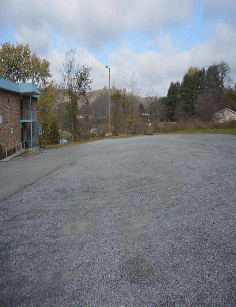 Budget Inn Of Tazewell County Pounding Mill Ngoại thất bức ảnh